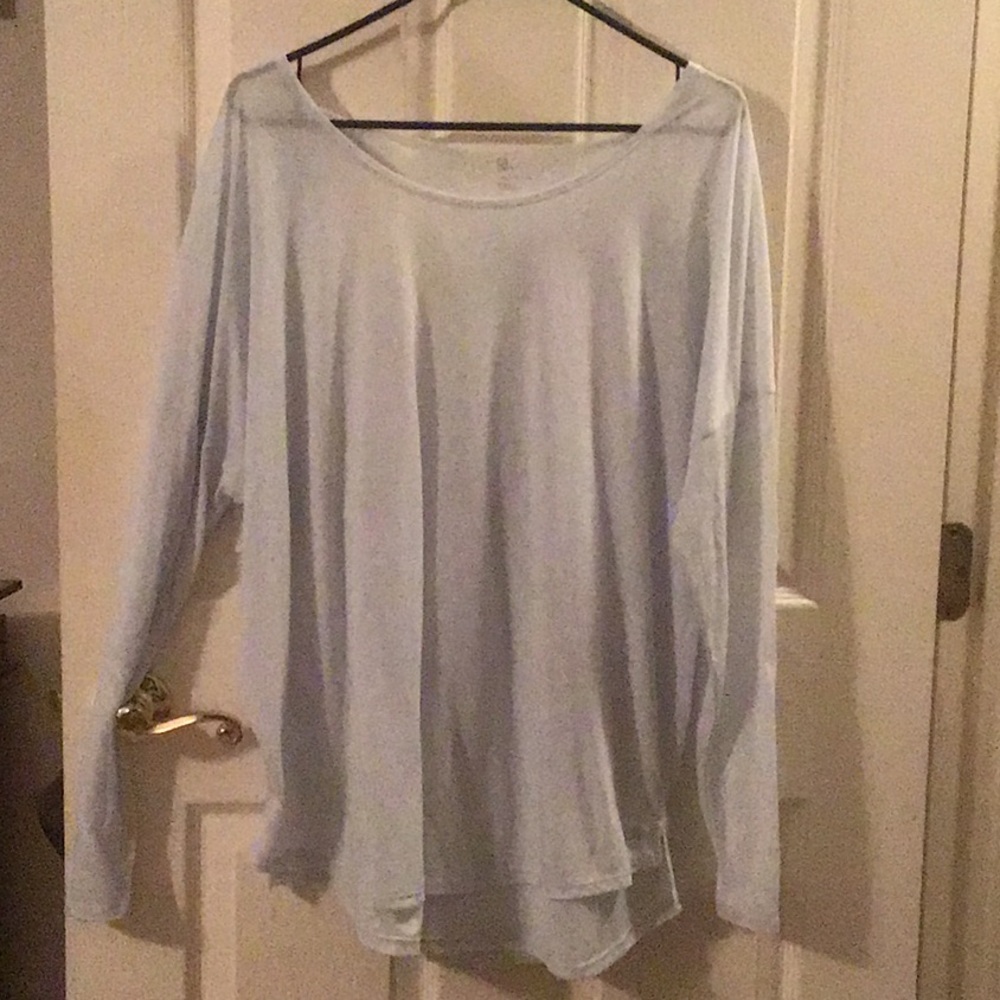 Gap sheer breathe long sleeve
